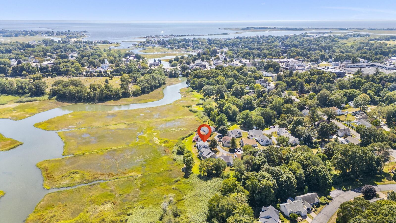 Property Photo:  9 Silverbrook Lane 9  CT 06413 