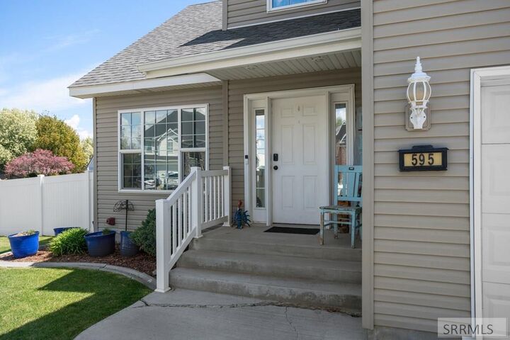 Property Photo: 595 Sycamore Circle ID 83402