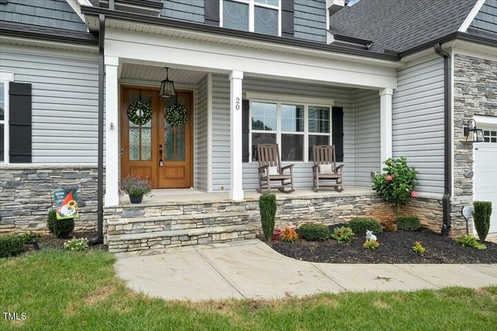 Property Photo:  20 Spindale Court  NC 27596 