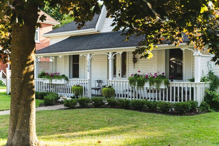 Property Photo: 106 Bruce Street S ON N0G 1R0