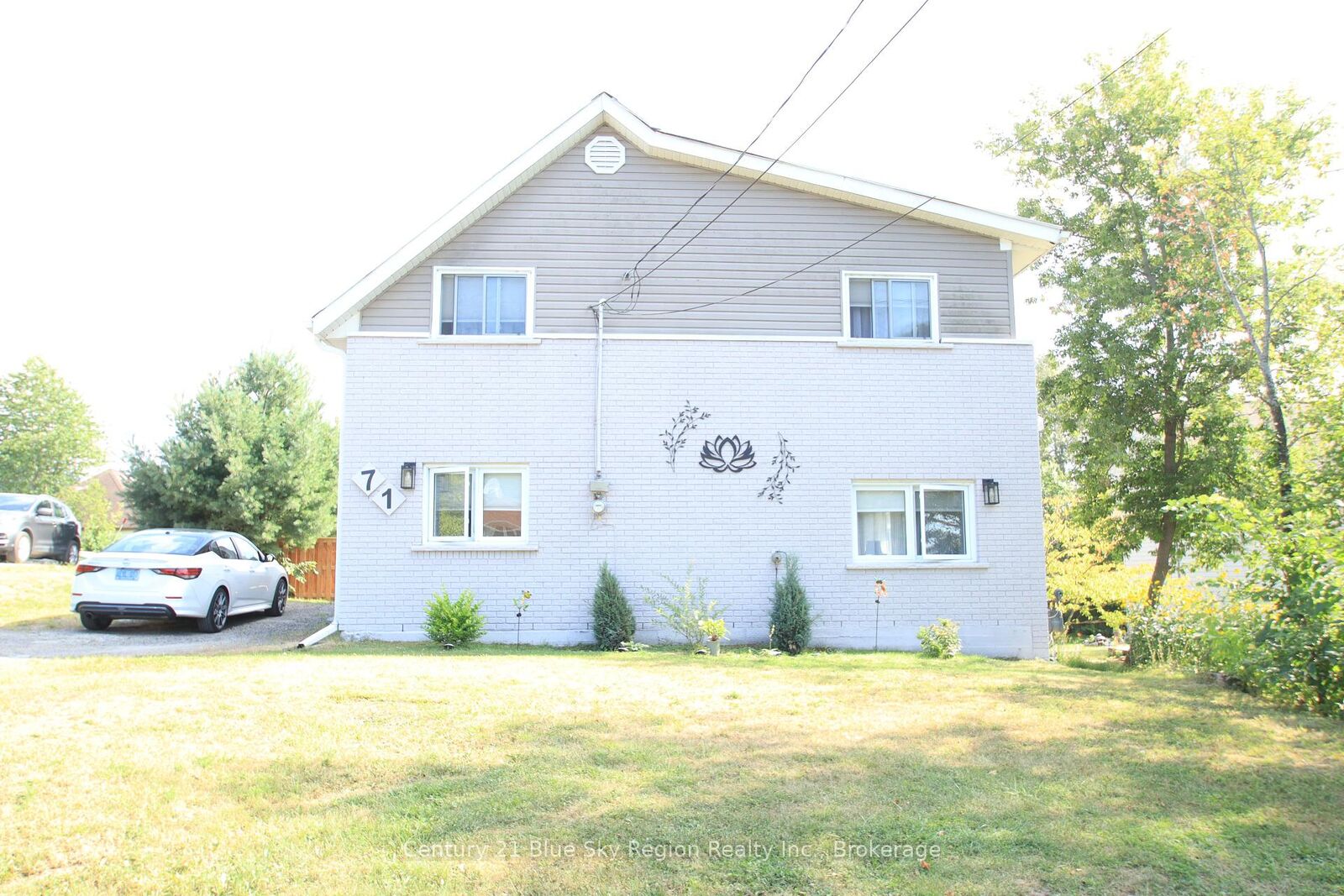 Property Photo: 71 Swale Street ON P0H 1H0