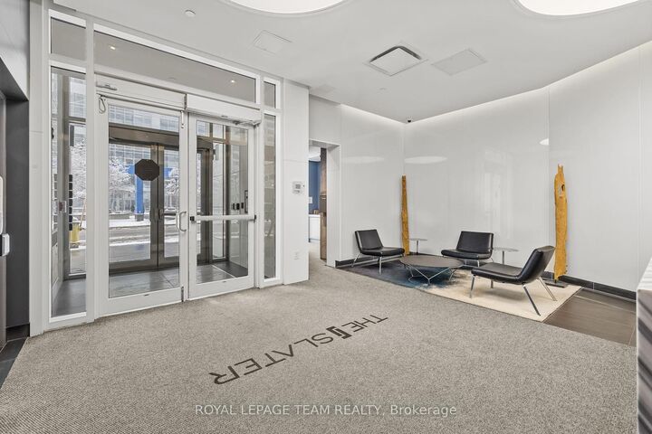 Property Photo: 199 Slater Street 2017 ON K1P 0C8