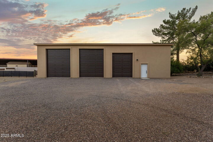 Property Photo:  1710 W Camino Drive  AZ 85390