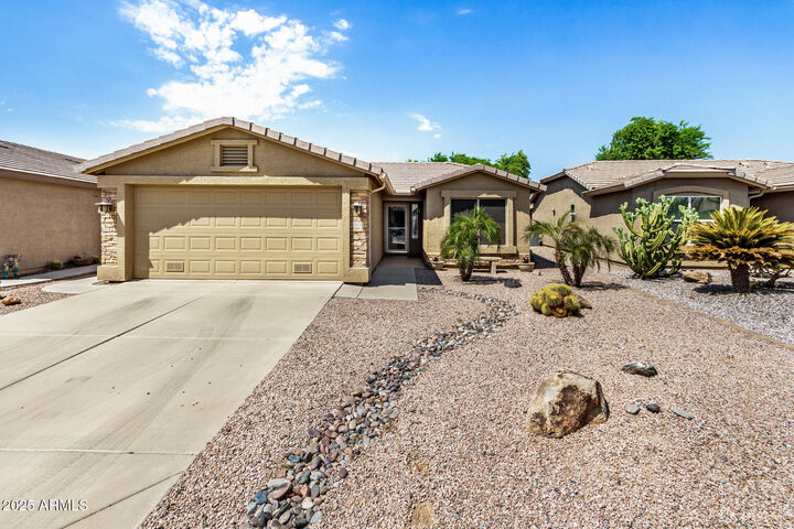 Property Photo:  3920 E Runaway Bay Place  AZ 85249 