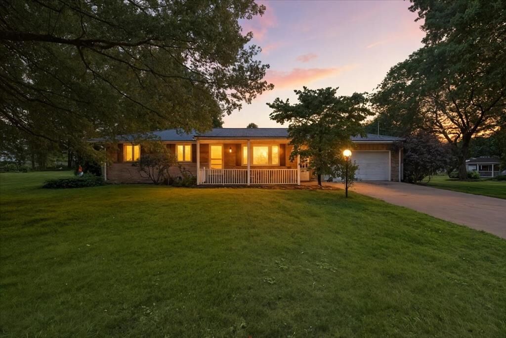 Property Photo:  1246 Twp Rd 1253  OH 44805 