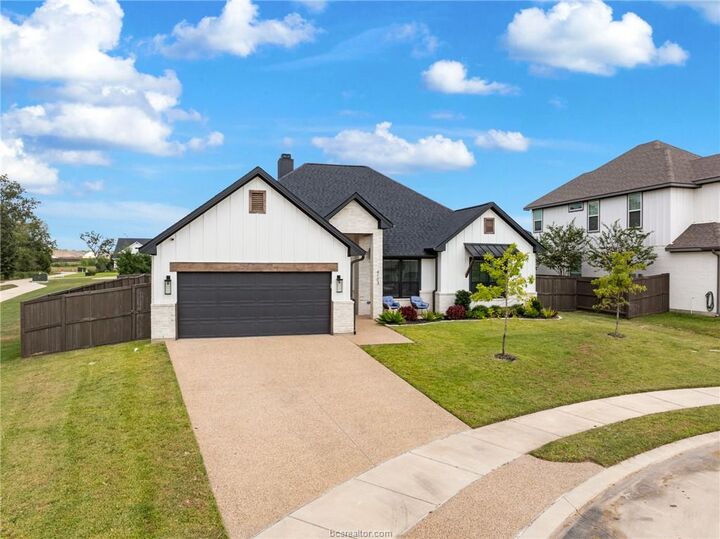 Property Photo:  4103 Hennepin Court  TX 77802 