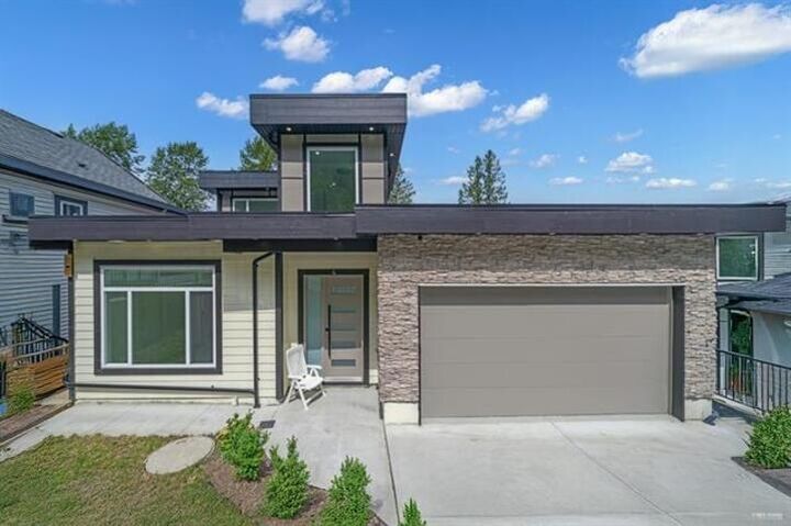 Property Photo:  5988 Lindeman Street 4  BC V2R 0R9 