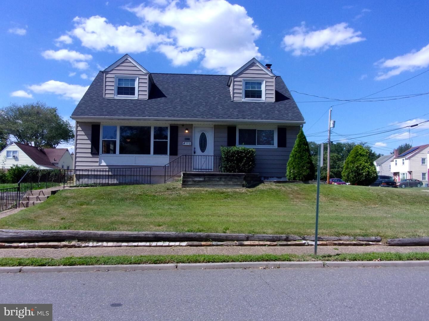 Property Photo:  43 Andy Snyder Road  NJ 08096 
