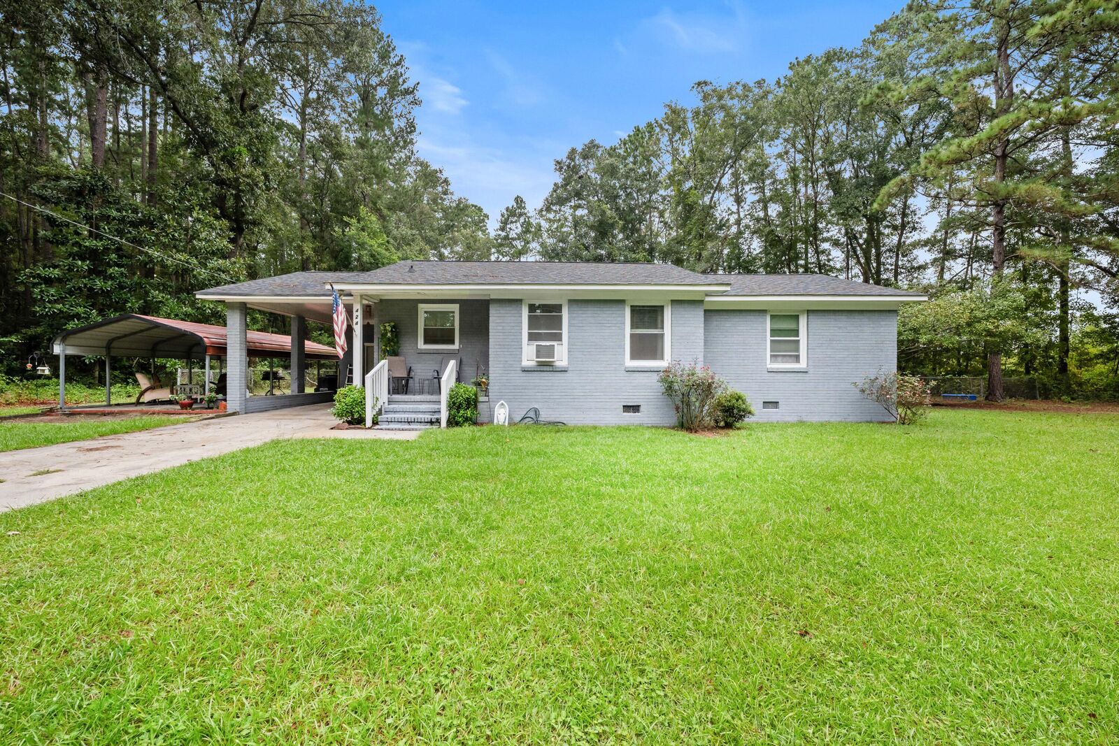 Property Photo:  424 Weatherford Road  SC 29115 