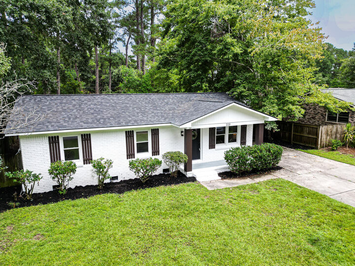 Property Photo: 219 Birch Lane SC 29485