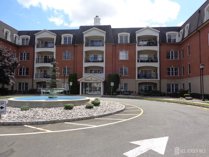 Property Photo:  109 Regency Place  NJ 07095 
