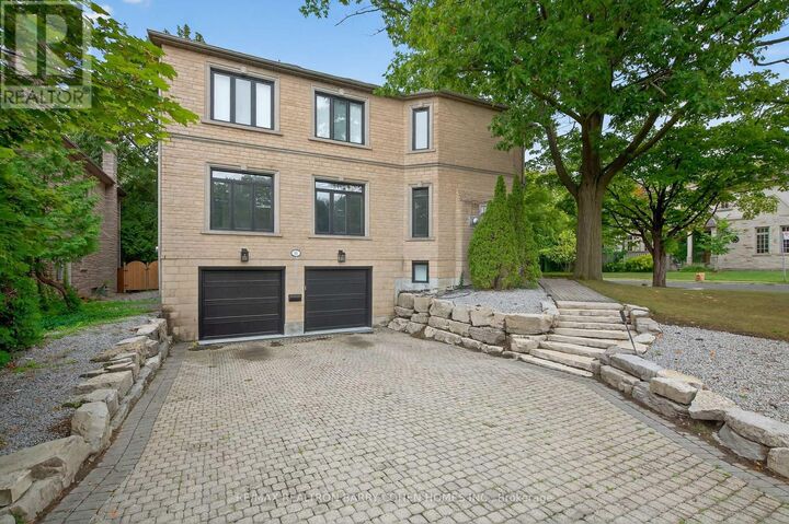Property Photo:  63 Gordon Road  ON M2P 1E3 