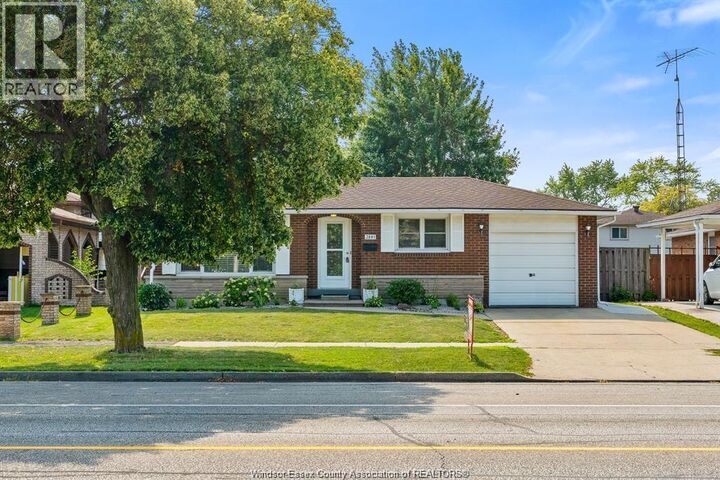Property Photo: 2891 Forest Glade Drive ON N8R 1L4