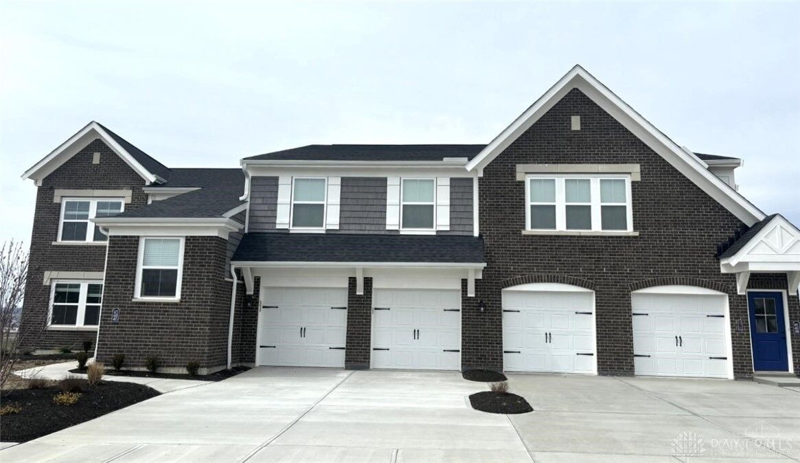 Property Photo: 473 Bethpage Way 8-303 OH 45036