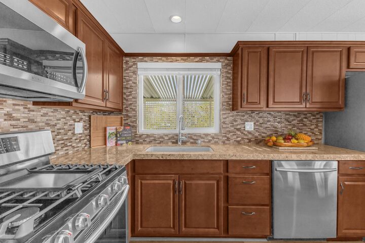 Property Photo: 74592 Nevada Circle E CA 92260