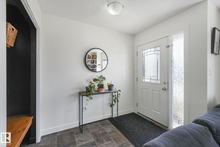 Property Photo:  28 Hope Common  AB T7X 0X3 