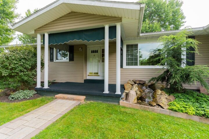 Property Photo:  946 Crouser School Road  PA 16145 