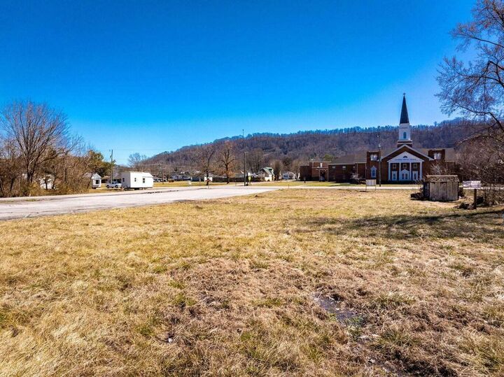 Property Photo:  5515 Main Street  TN 37363 