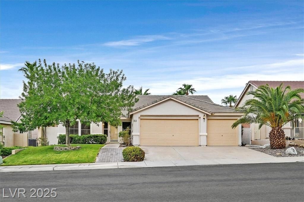 Property Photo: 1813 Puerto Way NV 89012