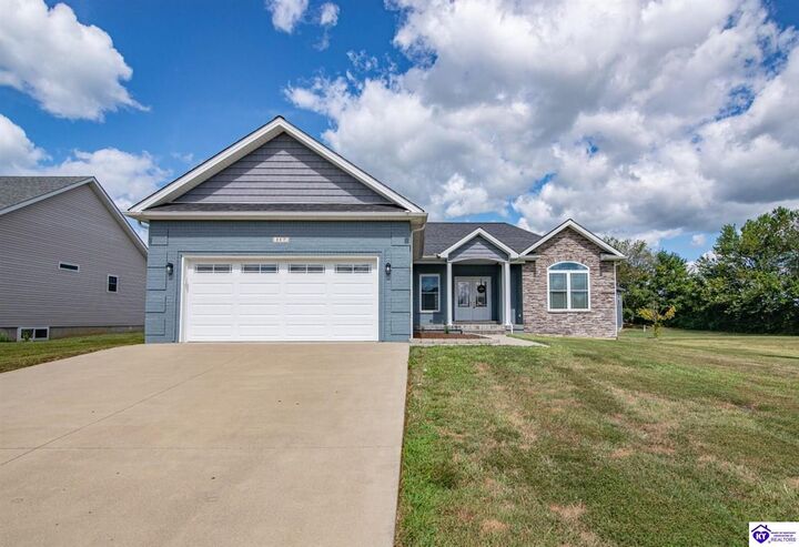 Property Photo: 117 Arden Court KY 42701