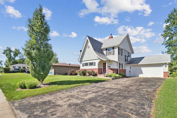 Property Photo: 418 SE Grant Street IA 50021