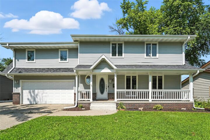 302 NW Sharmin Drive  Ankeny IA 50023 photo