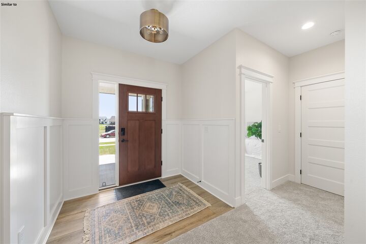 Property Photo: 1603 NW Jackson Drive IA 50023