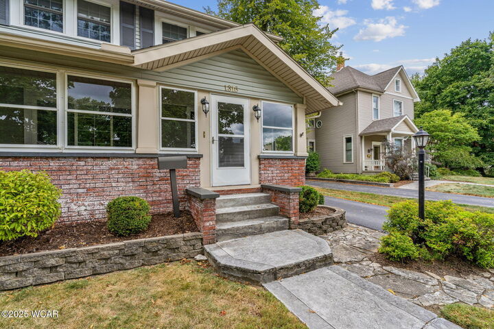 Property Photo: 1316 Hurd Avenue OH 45840