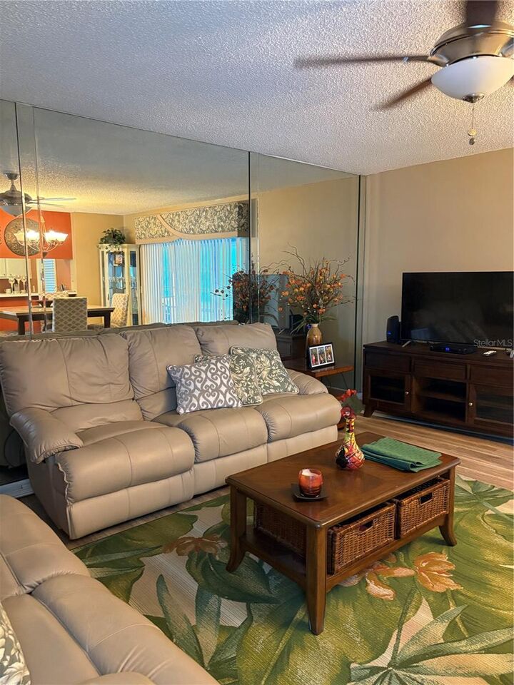 Property Photo:  273 Rex Place H  FL 33708 