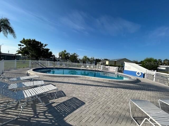 Property Photo: 204 Freeport Drive FL 34233
