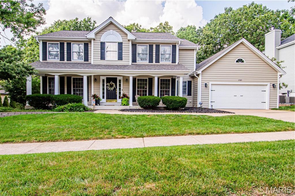 Property Photo:  2581 Christopher Oaks Court  MO 63129