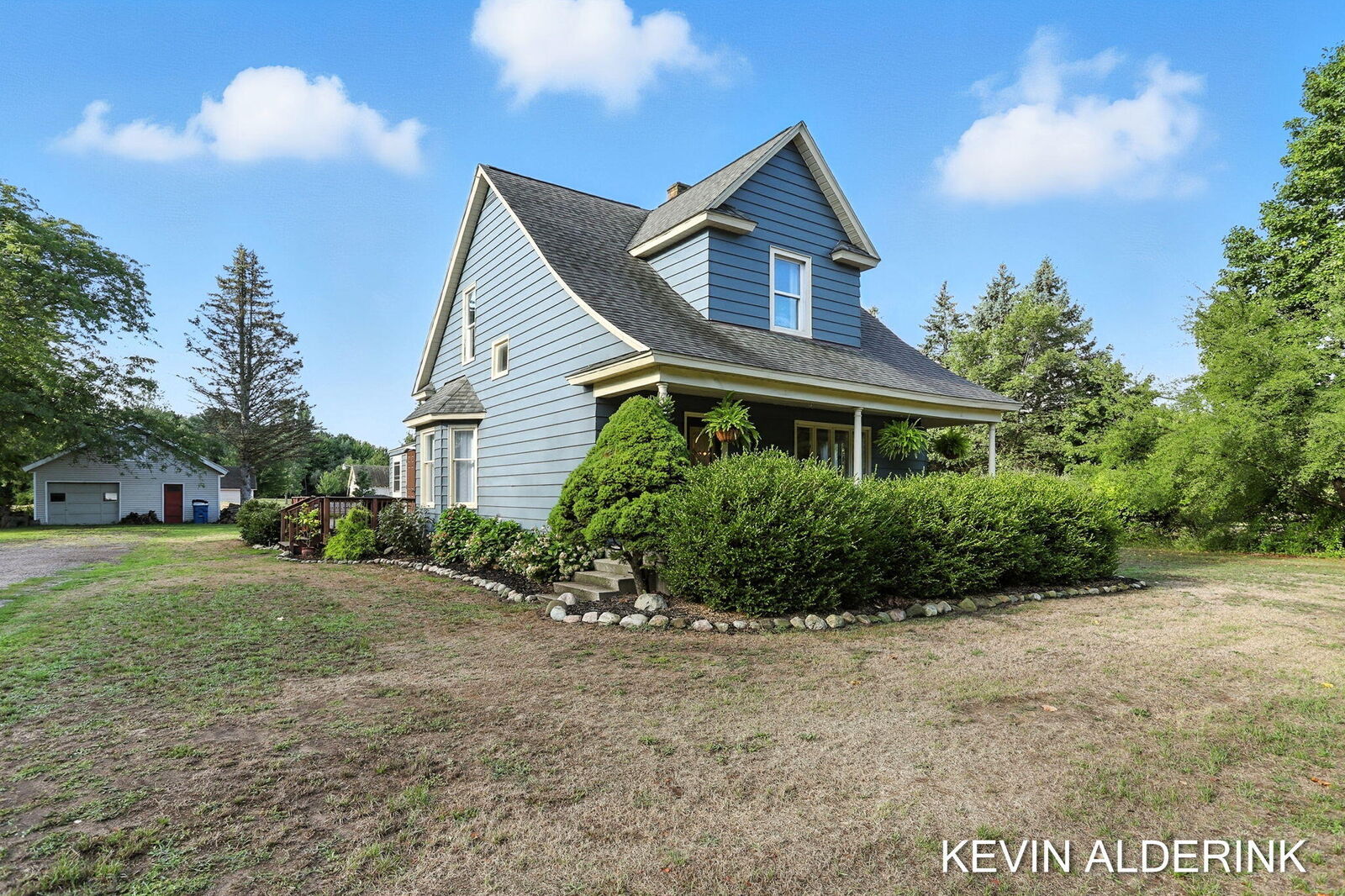 Property Photo:  6262 147th Avenue  MI 49423 