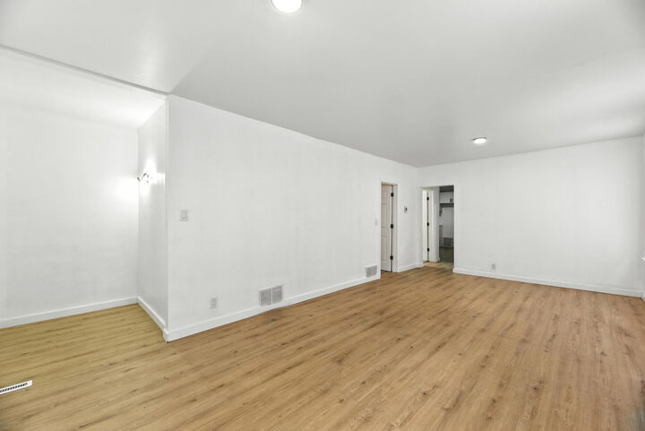 Property Photo: 17 E 100th Place IL 60628
