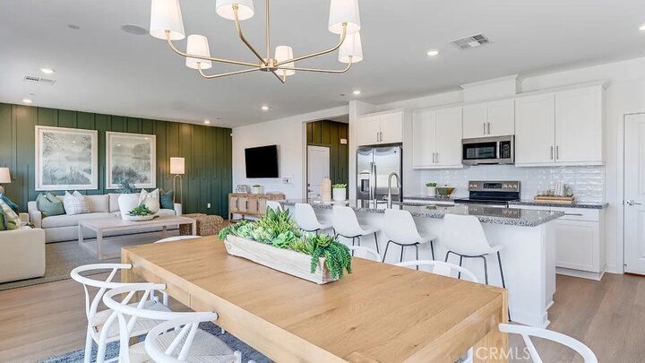 Property Photo:  27144 Banjo Street  CA 92586 