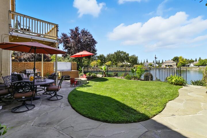 Property Photo: 29 Windcatcher Court CA 95834