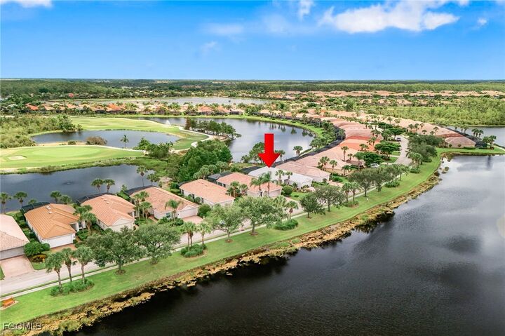 Property Photo: 10055 Oakhurst Way FL 33913