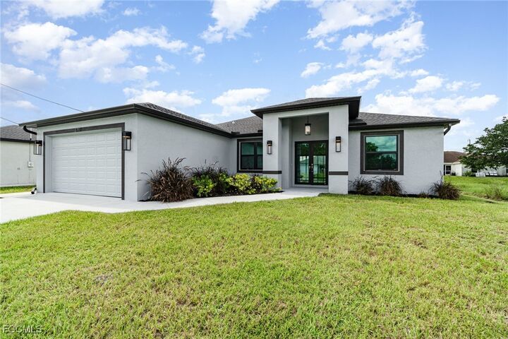 Property Photo:  3717 4th Street SW  FL 33976 