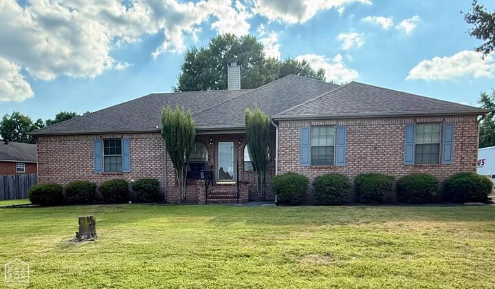 1700 S 11th Street  Paragould AR 72450 photo