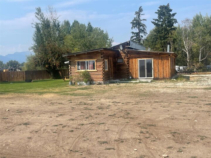 661 Old Corvallis Road  Hamilton MT 59840 photo