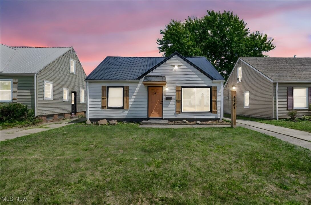 Property Photo: 4541 W 148th Street OH 44135