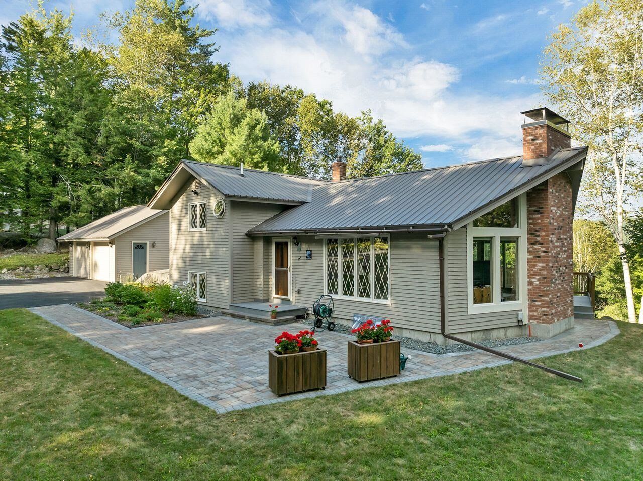 Property Photo: 132 Banjo Drive NH 03285