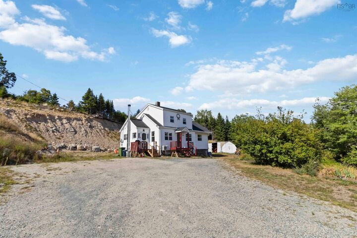 Property Photo: 6847 St Margarets Bay Road NS B3Z 1X8