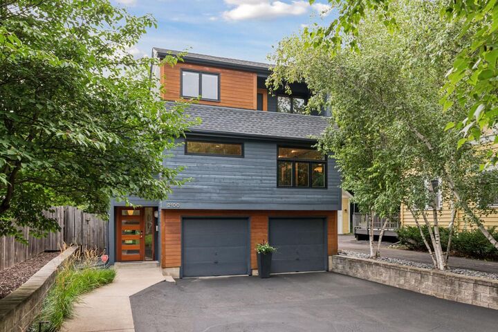2100 W 21st Street  Minneapolis MN 55405 photo