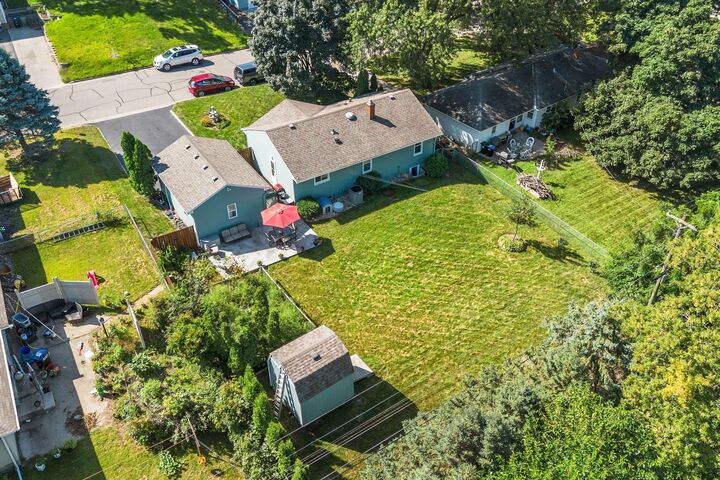 Property Photo: 637 Eldridge Avenue W MN 55113