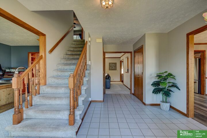 Property Photo: 1007 Hogan Drive NE 68046