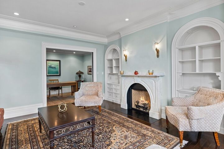 Property Photo:  45 Commonwealth Avenue 04  MA 02116 