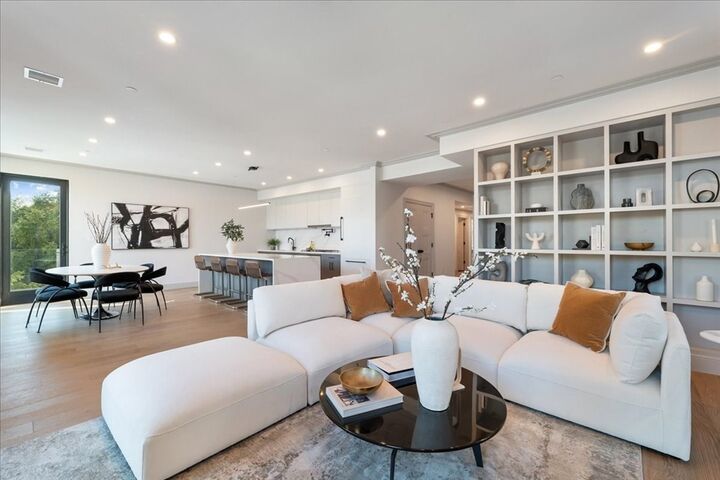 Property Photo:  57 University Road 3  MA 02445 
