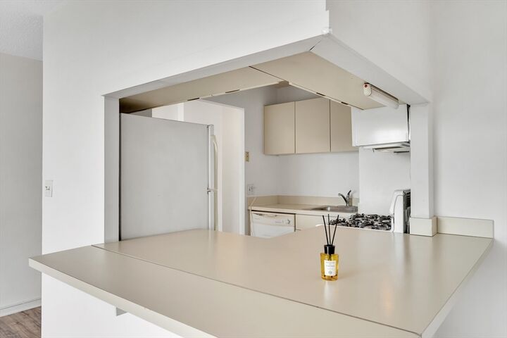 Property Photo:  44 Washington St 1103  MA 02445 
