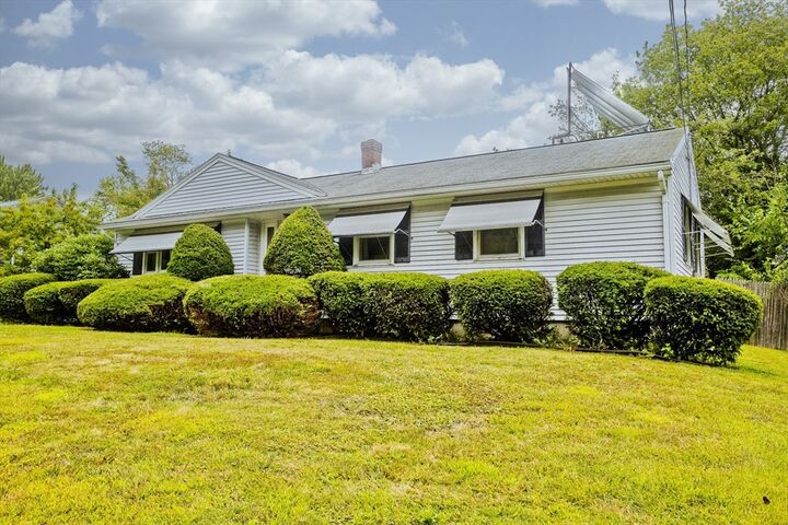 Property Photo: 86 Lynch Dr MA 01040