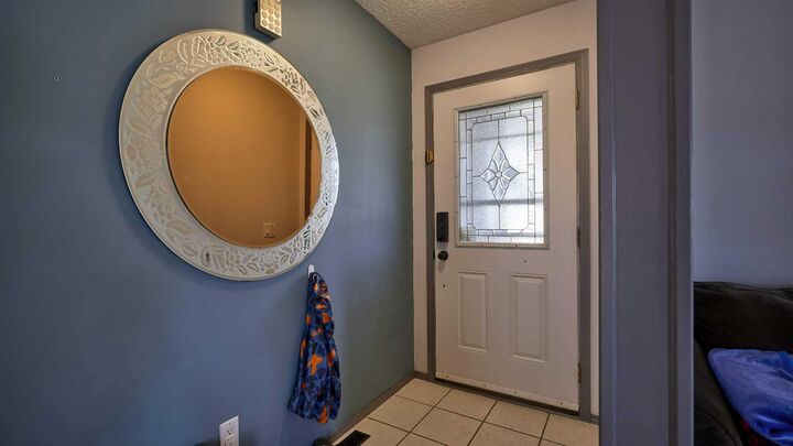 Property Photo: 88 Summerfield Close SW AB T4B 1Y1